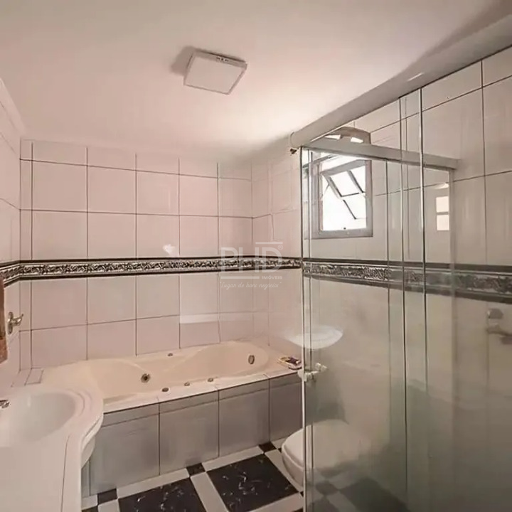 Casa, 3 quartos, 307 m² - Foto 11