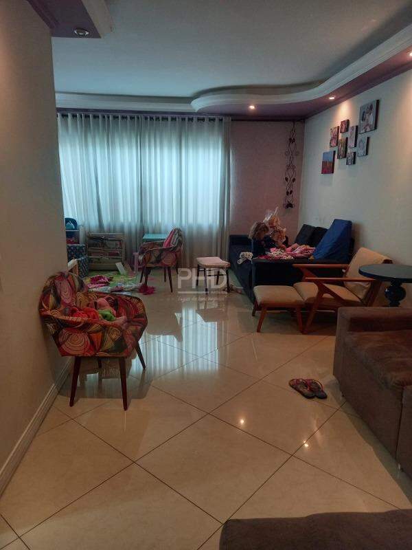 Casa, 3 quartos, 270 m² - Foto 1