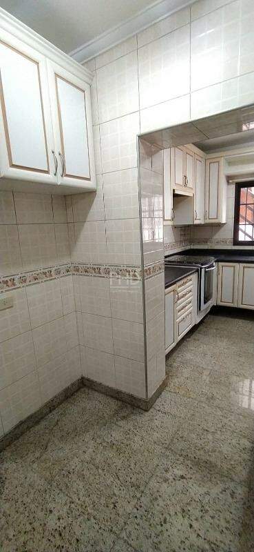 Sobrado, 3 quartos, 160 m² - Foto 4