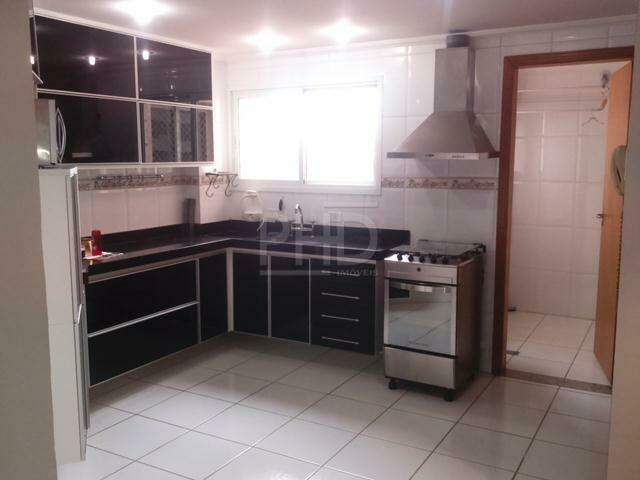 Cobertura à venda com 3 quartos, 180m² - Foto 4