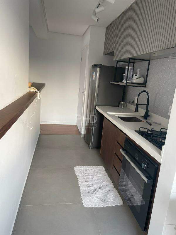 Apartamento à venda com 2 quartos, 59m² - Foto 11