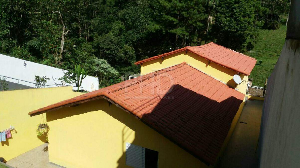 Sobrado à venda com 3 quartos, 300m² - Foto 2