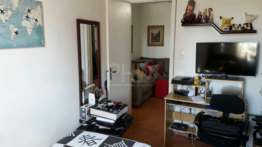 Apartamento à venda com 2 quartos, 70m² - Foto 17