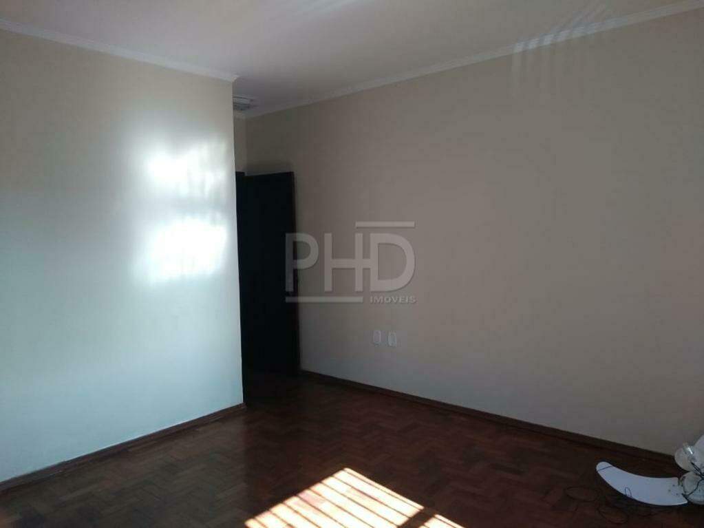 Casa à venda com 3 quartos, 200m² - Foto 6