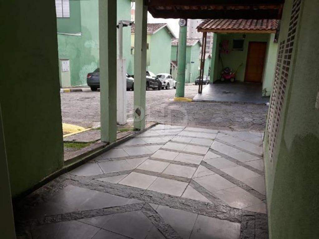 Sobrado à venda com 2 quartos, 65m² - Foto 2