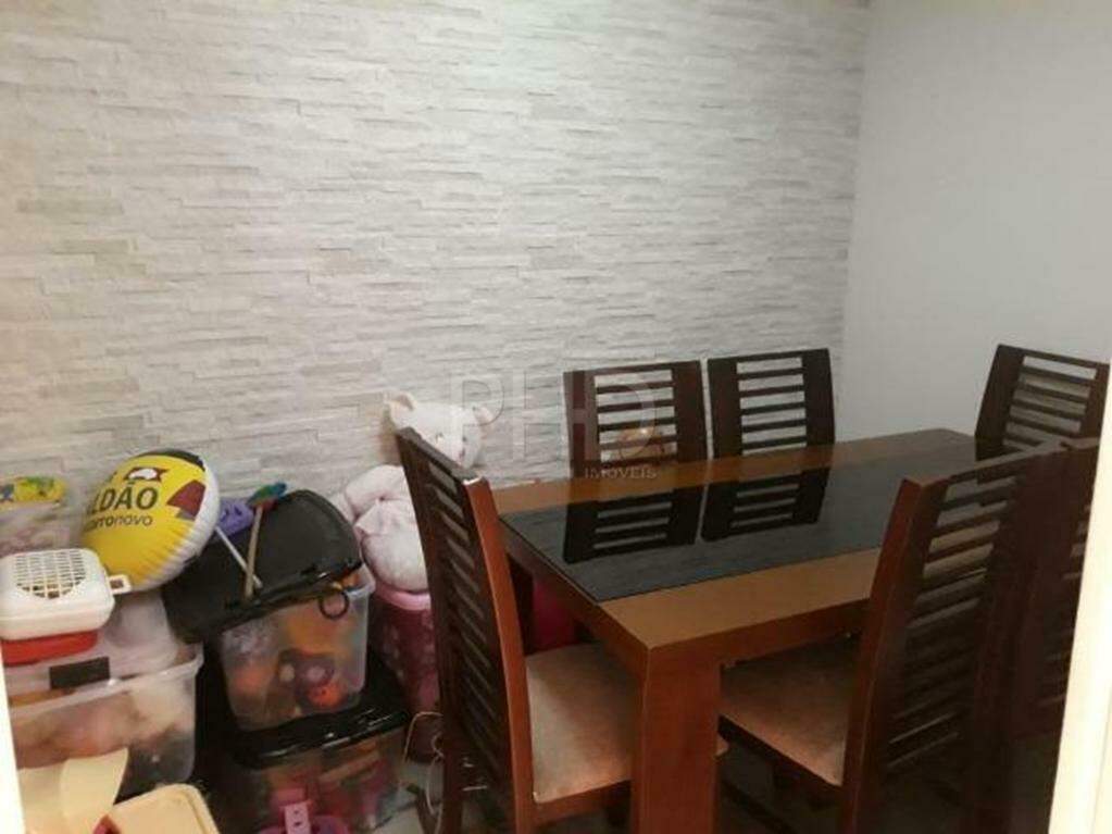 Sobrado à venda com 2 quartos, 65m² - Foto 4