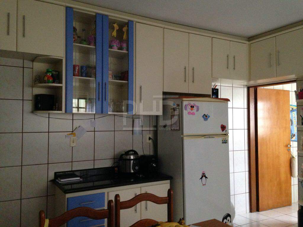 Sobrado à venda com 3 quartos, 309m² - Foto 8