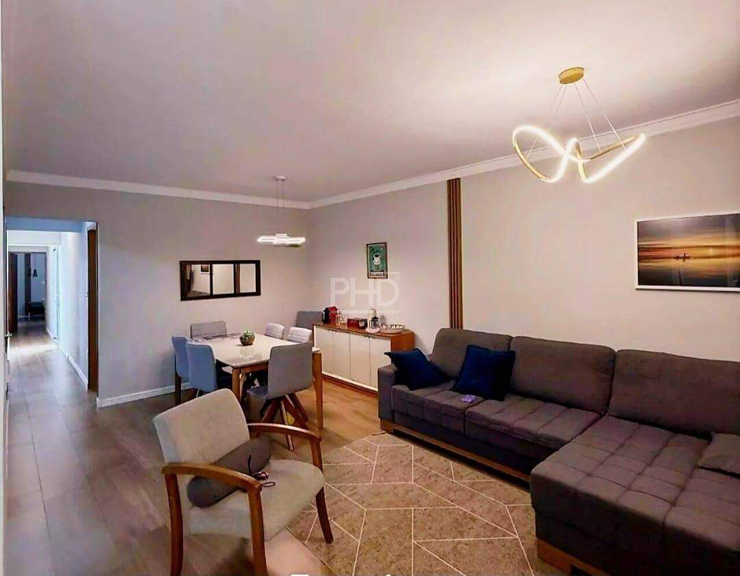 Casa, 3 quartos, 201 m² - Foto 2