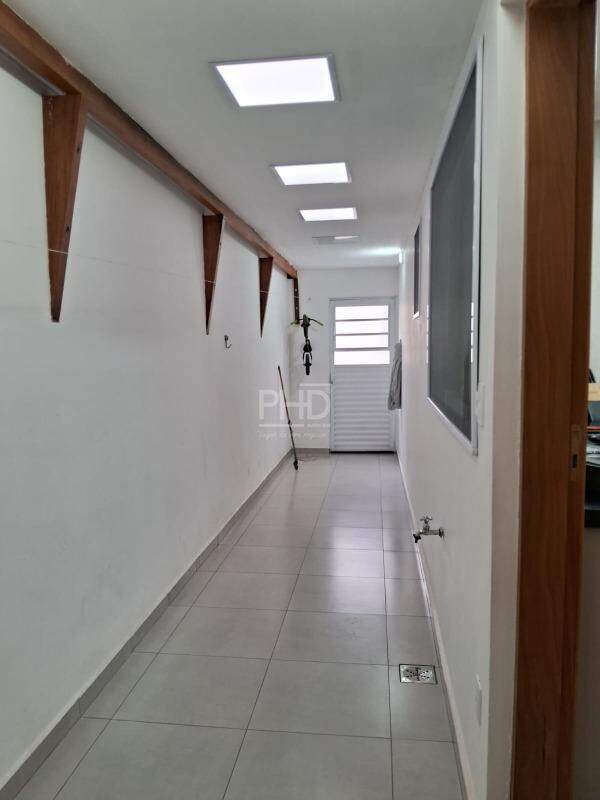 Casa, 3 quartos, 201 m² - Foto 11