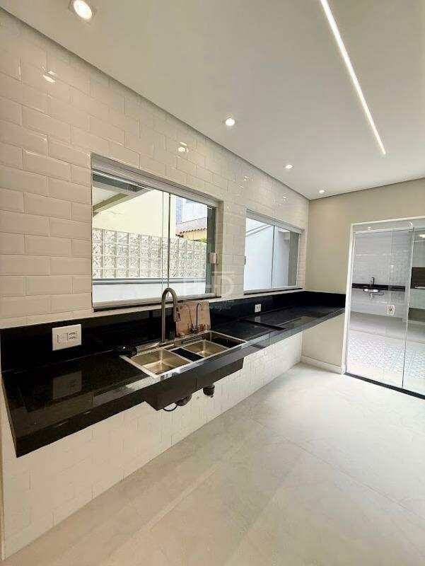 Sobrado, 4 quartos, 263 m² - Foto 10