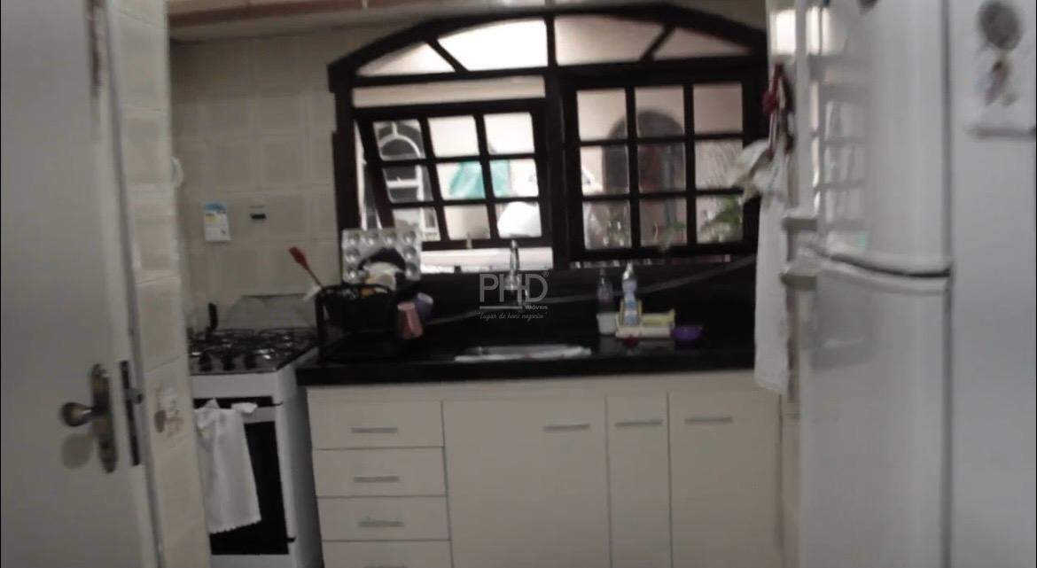 Sobrado, 3 quartos, 210 m² - Foto 8