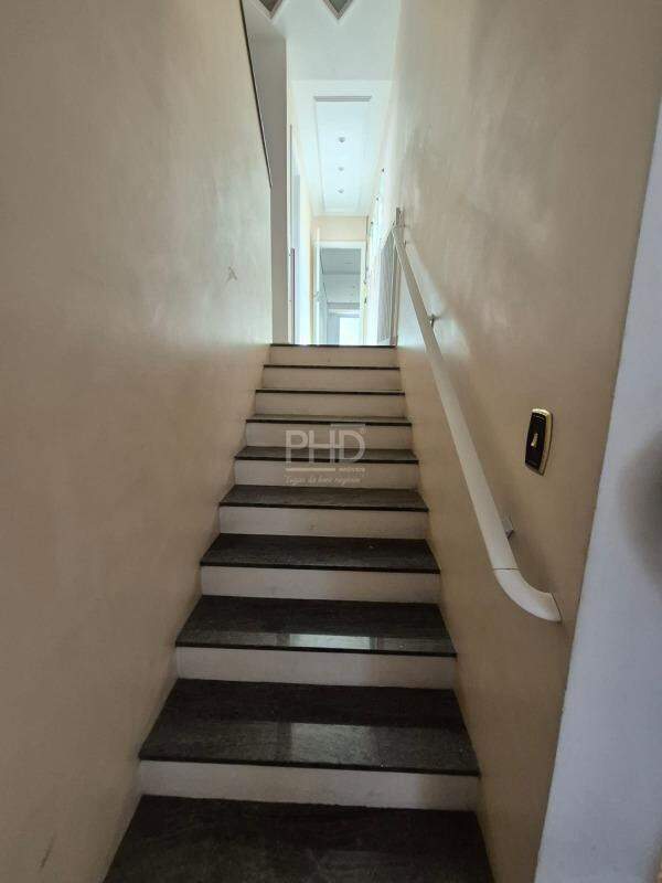 Casa, 3 quartos, 270 m² - Foto 20