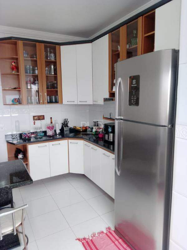 Apartamento, 3 quartos, 100 m² - Foto 3