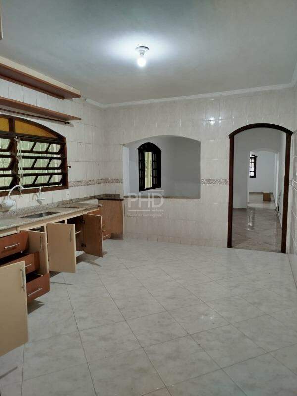 Sobrado, 3 quartos, 330 m² - Foto 4