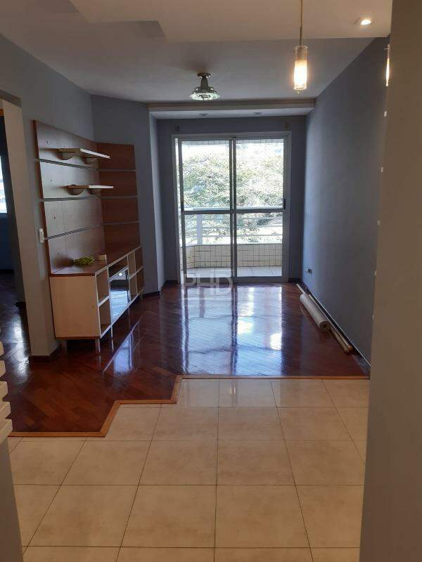 Apartamento, 3 quartos, 81 m² - Foto 2