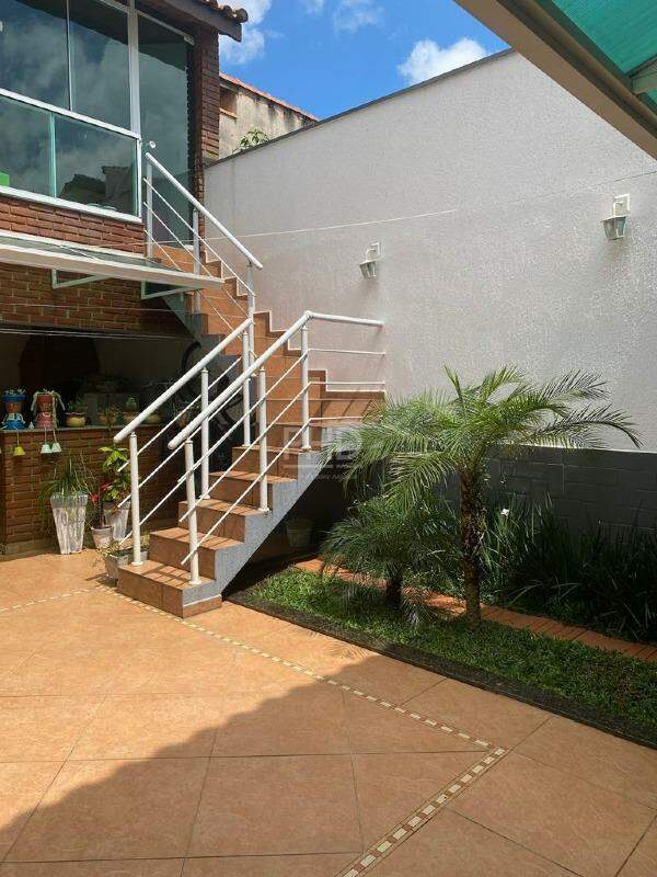 Sobrado à venda com 3 quartos, 380m² - Foto 36