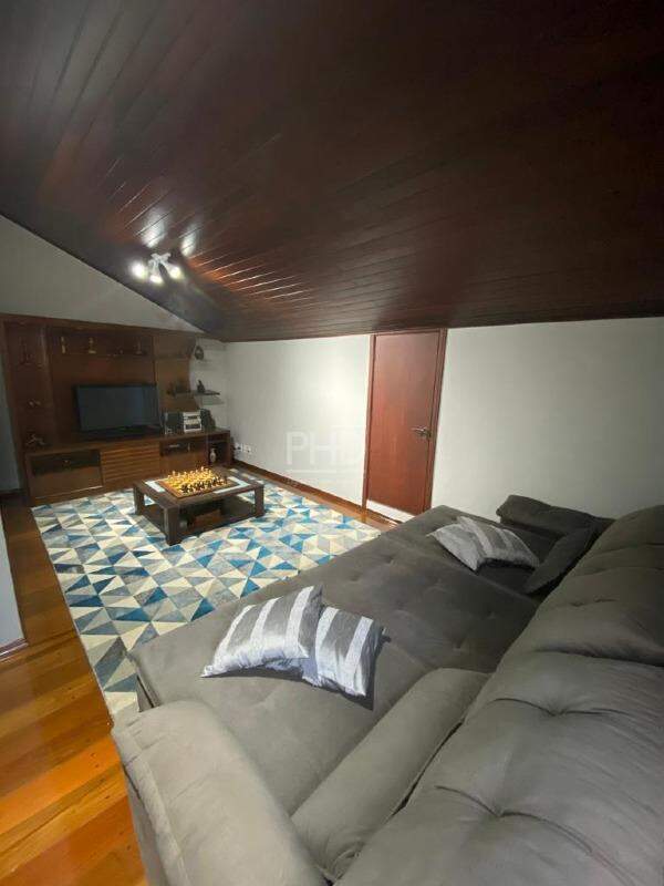 Sobrado à venda com 3 quartos, 380m² - Foto 26