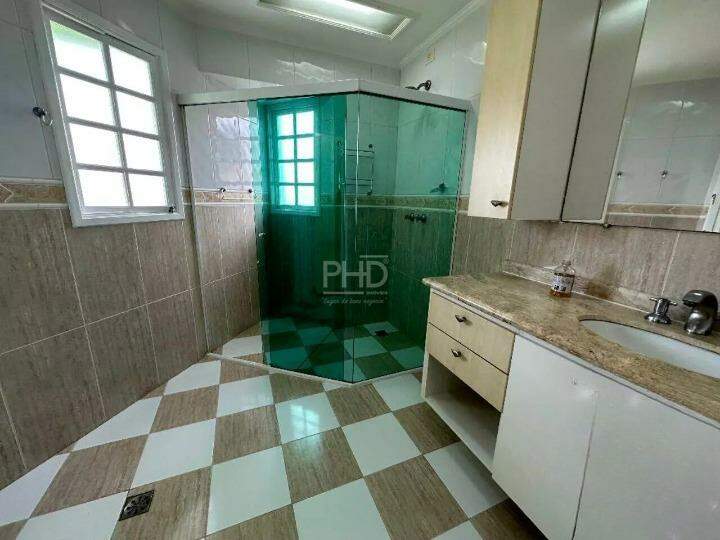 Sobrado, 3 quartos, 383 m² - Foto 24