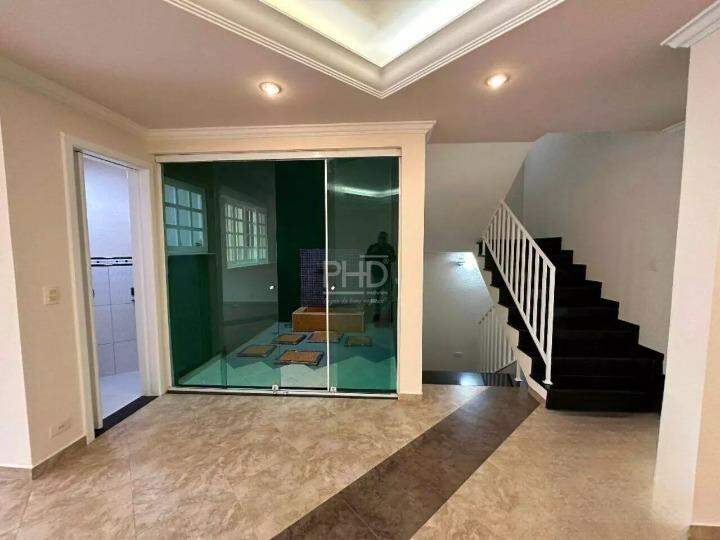 Sobrado, 3 quartos, 383 m² - Foto 4