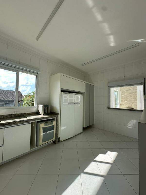 Sobrado, 4 quartos, 560 m² - Foto 24
