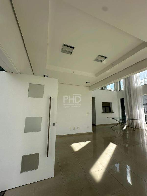 Sobrado, 4 quartos, 560 m² - Foto 2