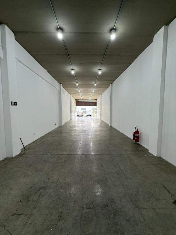 Loja-Salão, 162 m² - Foto 1