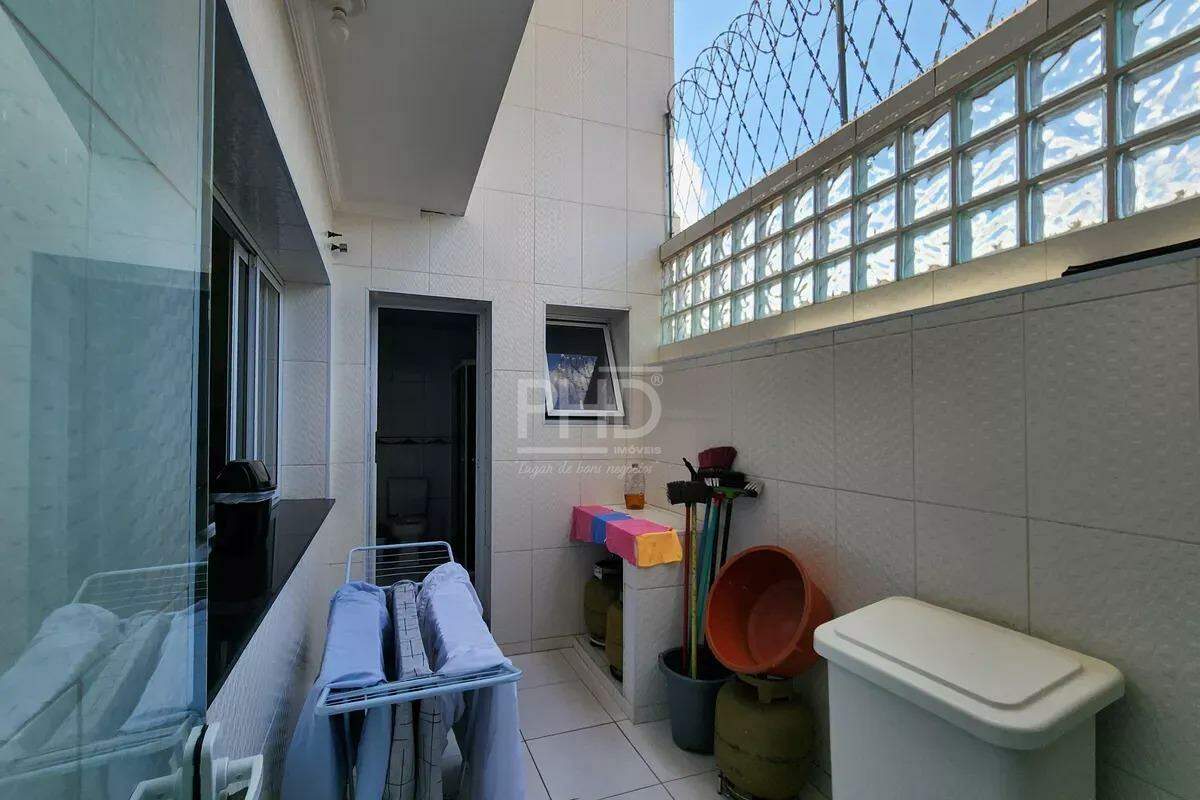 Sobrado, 2 quartos, 300 m² - Foto 24