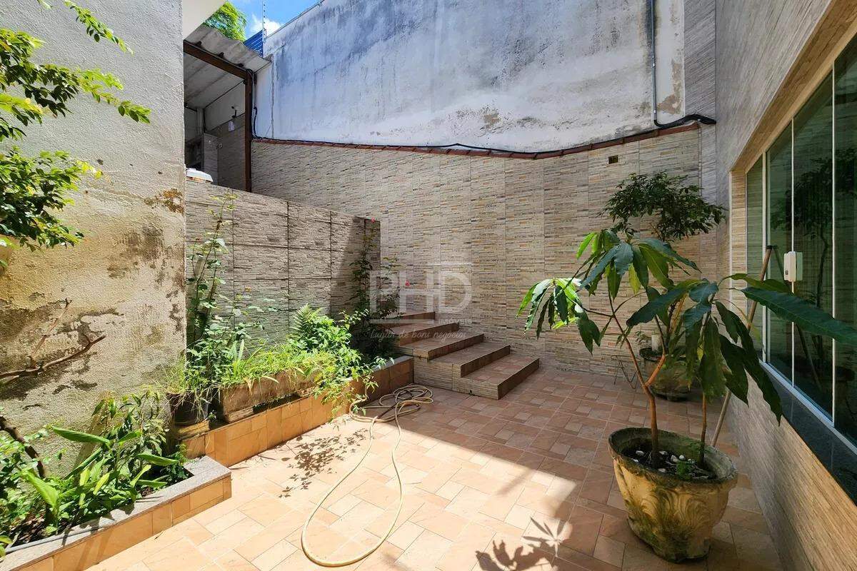 Sobrado, 2 quartos, 300 m² - Foto 27