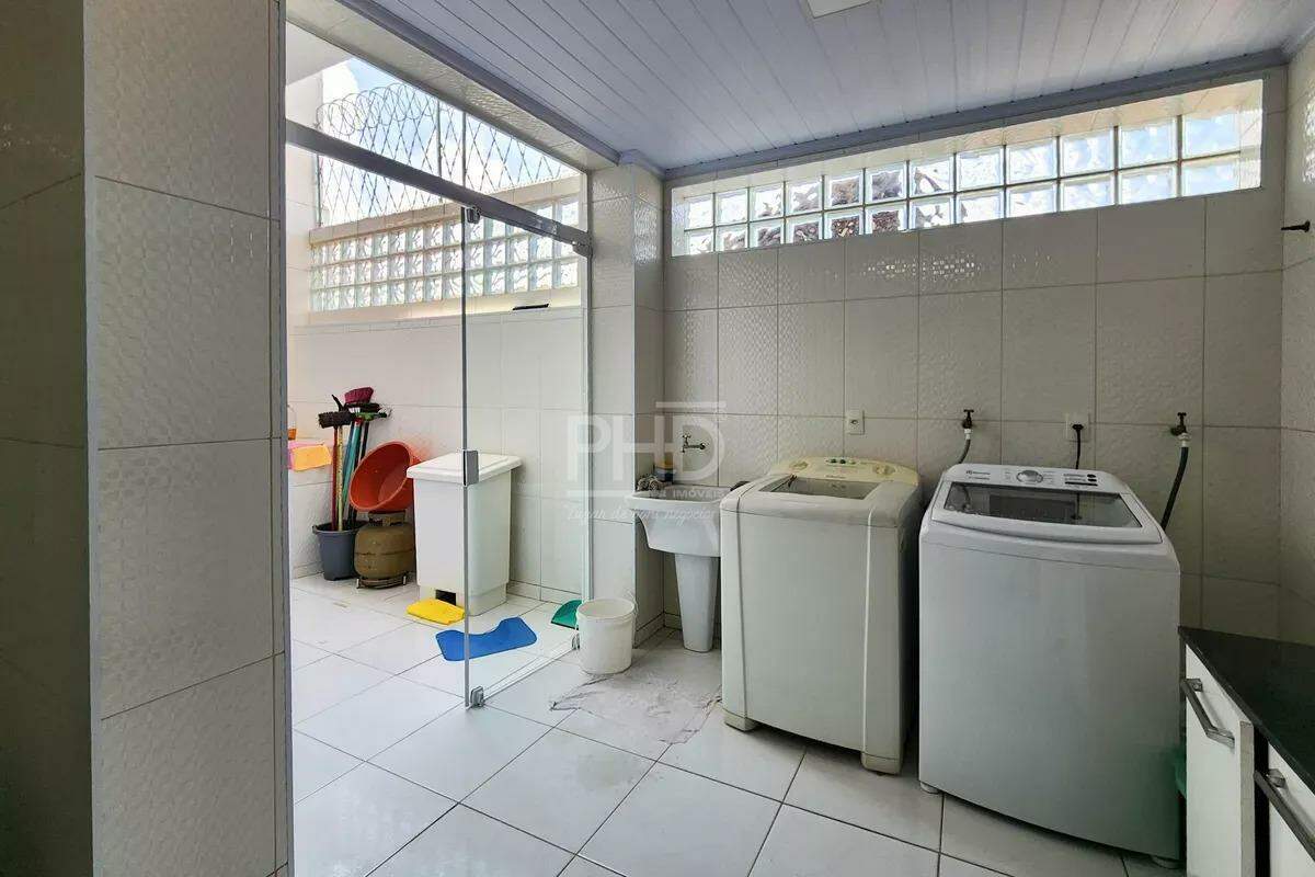 Sobrado, 2 quartos, 300 m² - Foto 21
