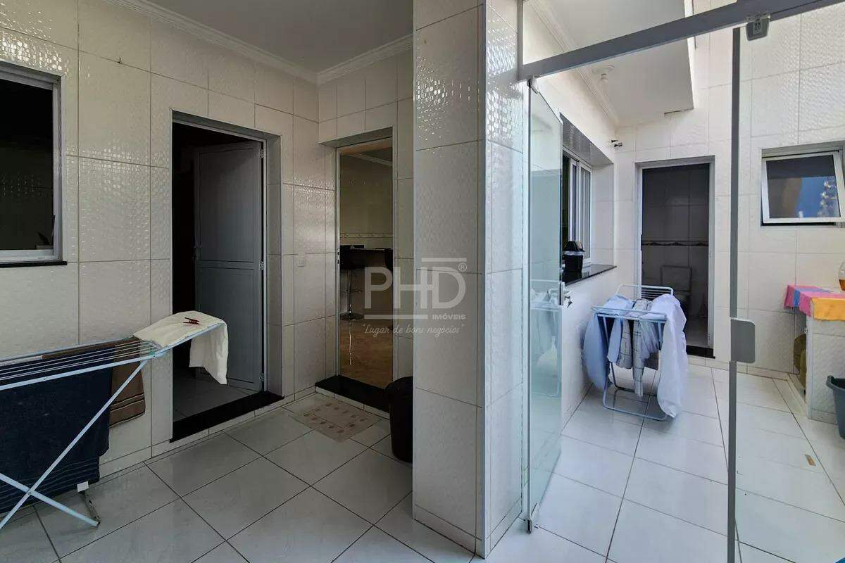 Sobrado, 2 quartos, 300 m² - Foto 23