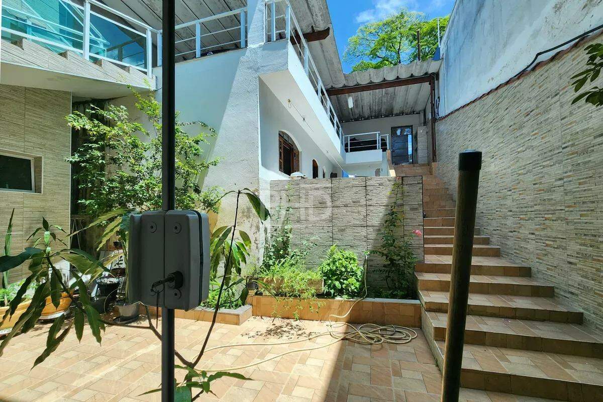 Sobrado, 2 quartos, 300 m² - Foto 26