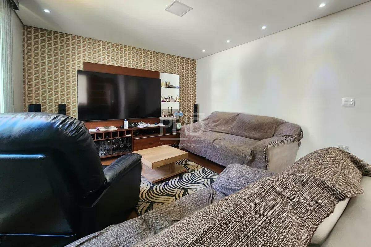 Sobrado, 2 quartos, 300 m² - Foto 1