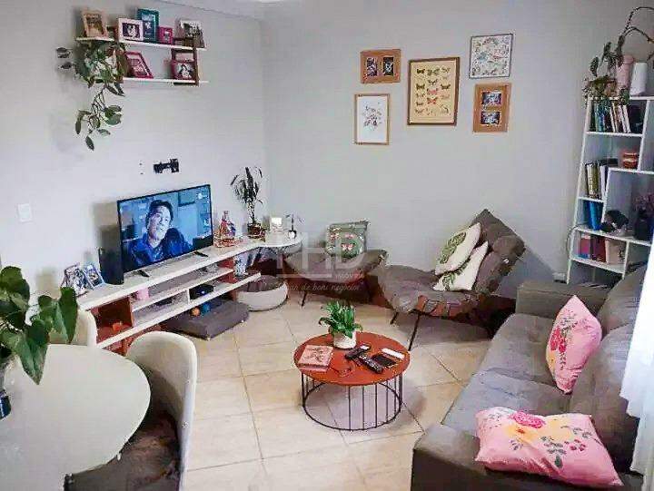 Casa, 2 quartos, 67 m² - Foto 1