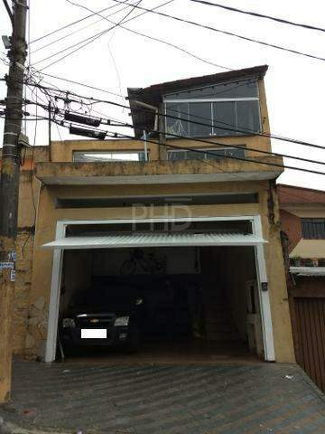 Sobrado à venda com 2 quartos, 180m² - Foto 1