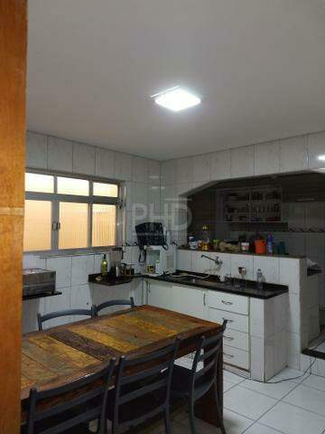 Sobrado à venda com 2 quartos, 180m² - Foto 4