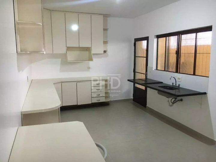 Sobrado, 3 quartos, 216 m² - Foto 4