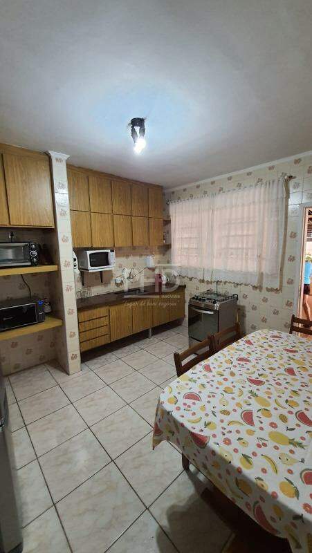 Casa, 3 quartos, 250 m² - Foto 5