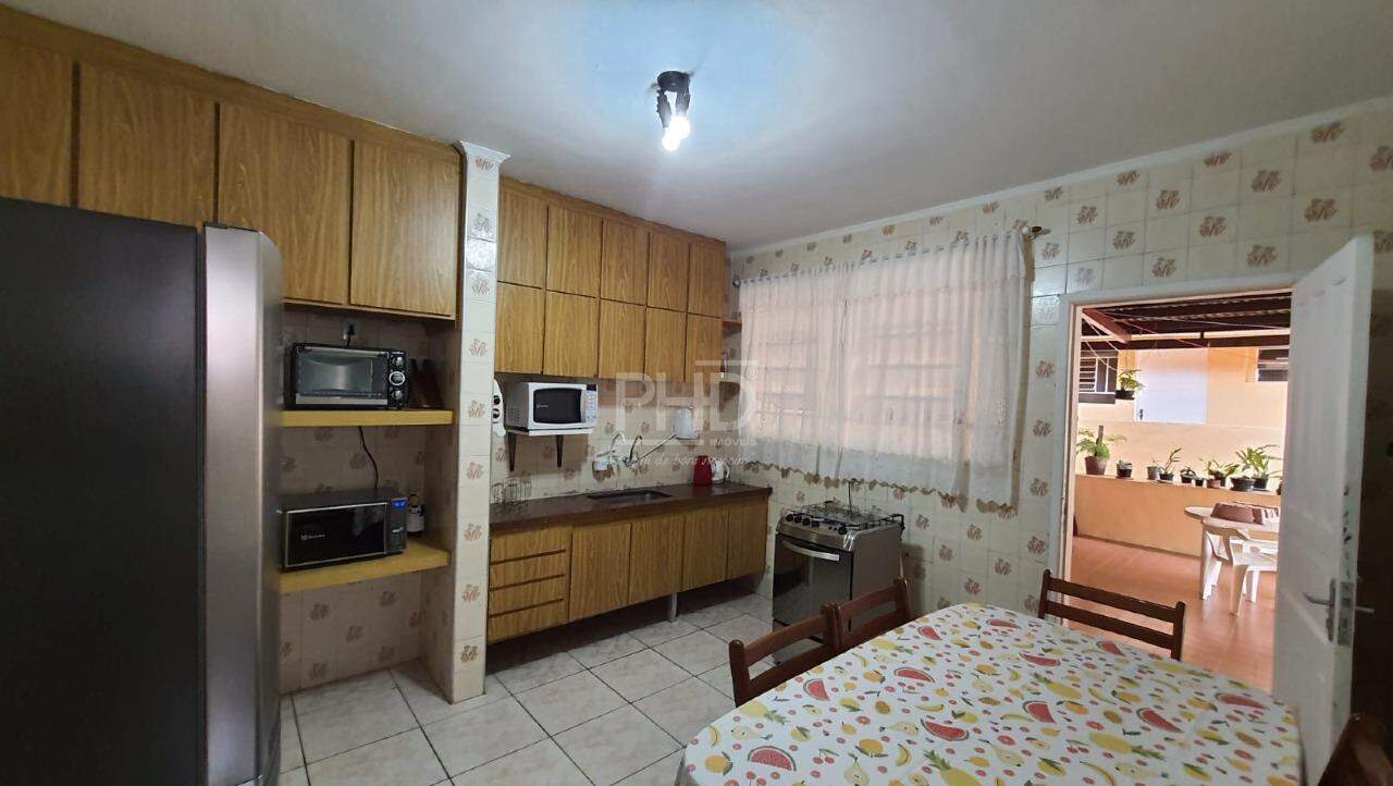 Casa, 3 quartos, 250 m² - Foto 6