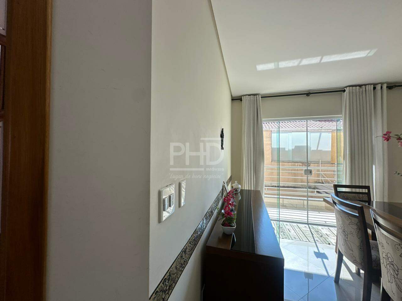 Casa, 3 quartos, 228 m² - Foto 8