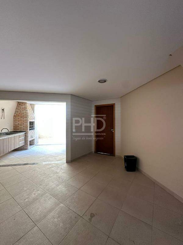 Casa, 3 quartos, 228 m² - Foto 35