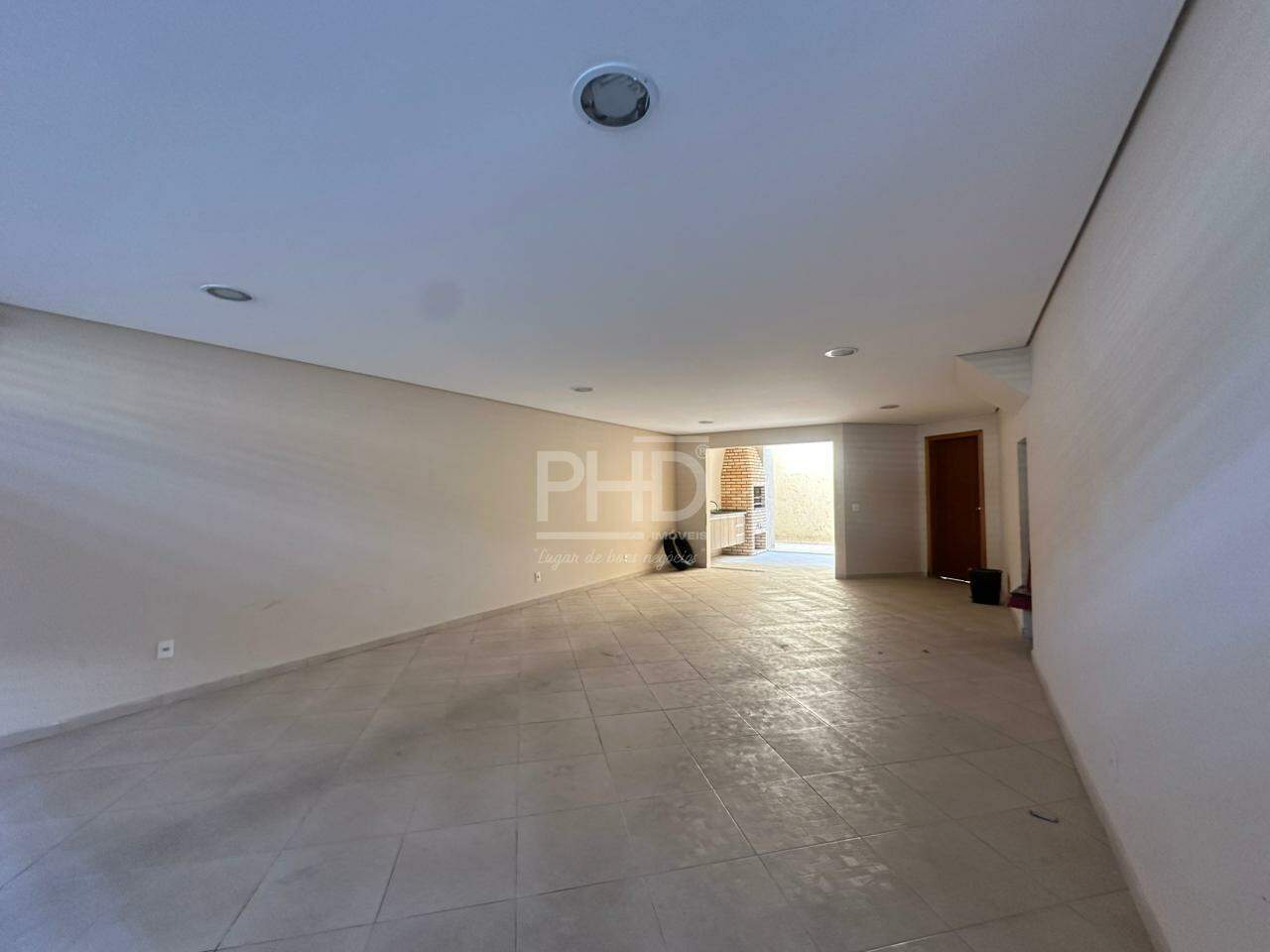Casa, 3 quartos, 228 m² - Foto 36