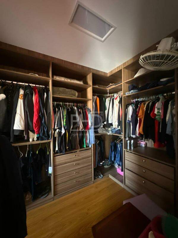 Casa, 3 quartos, 228 m² - Foto 19