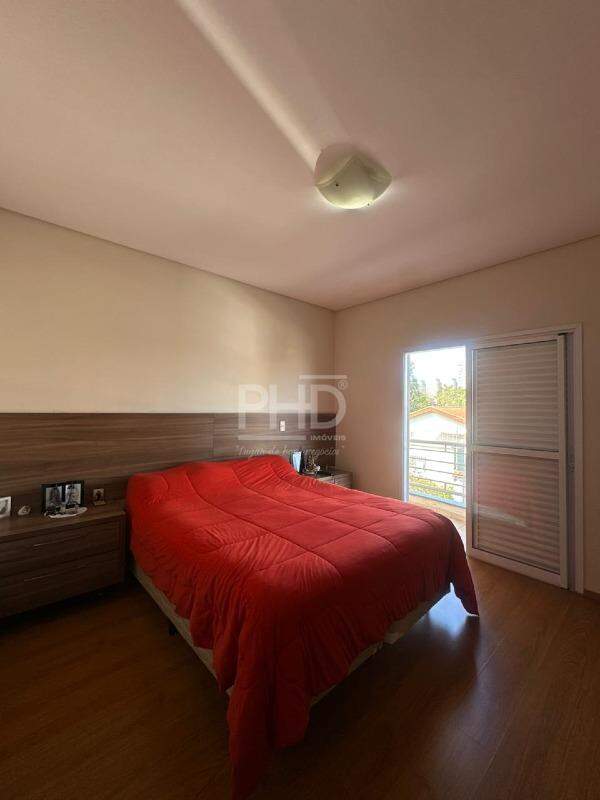 Casa, 3 quartos, 228 m² - Foto 17