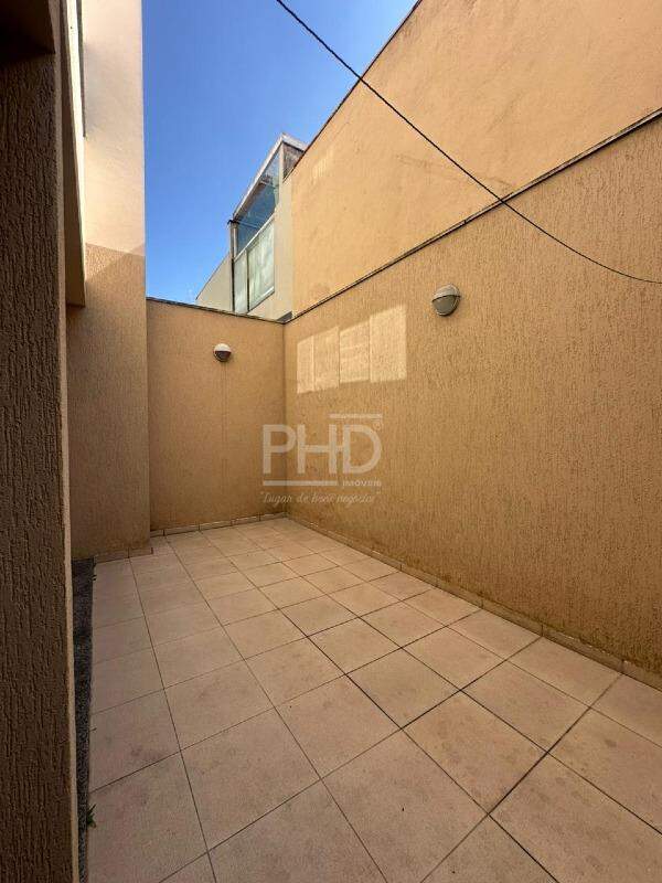Casa, 3 quartos, 228 m² - Foto 33