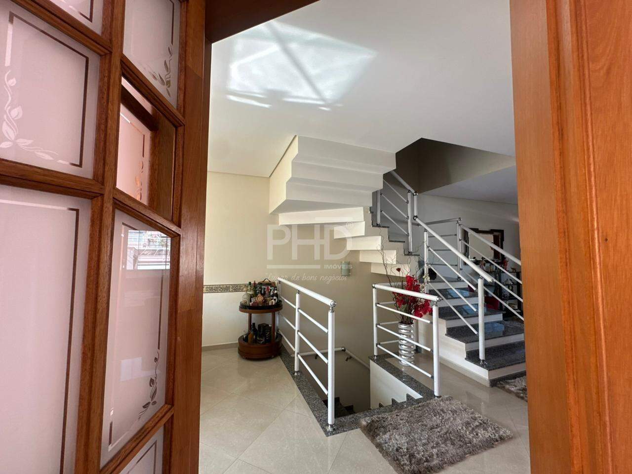 Casa, 3 quartos, 228 m² - Foto 12