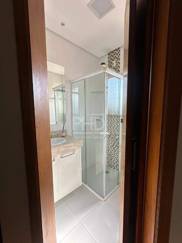 Casa, 3 quartos, 228 m² - Foto 23