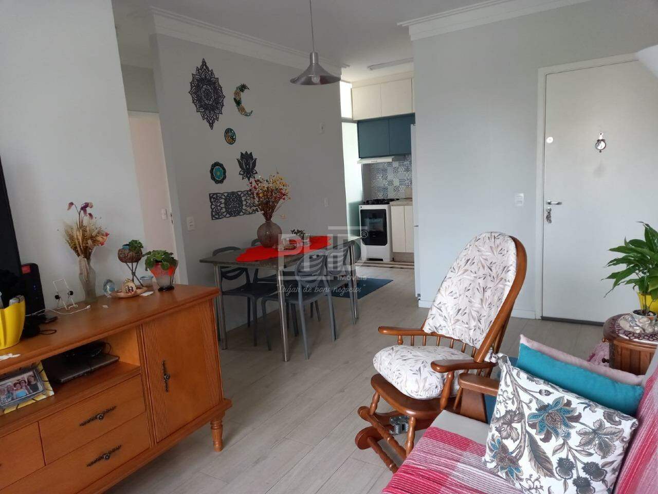 Apartamento, 3 quartos, 70 m² - Foto 2