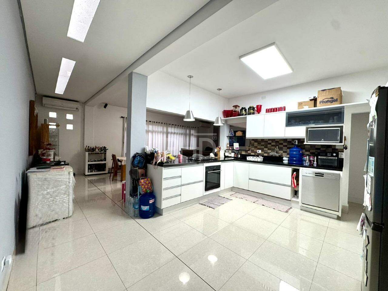 Casa, 3 quartos, 230 m² - Foto 5