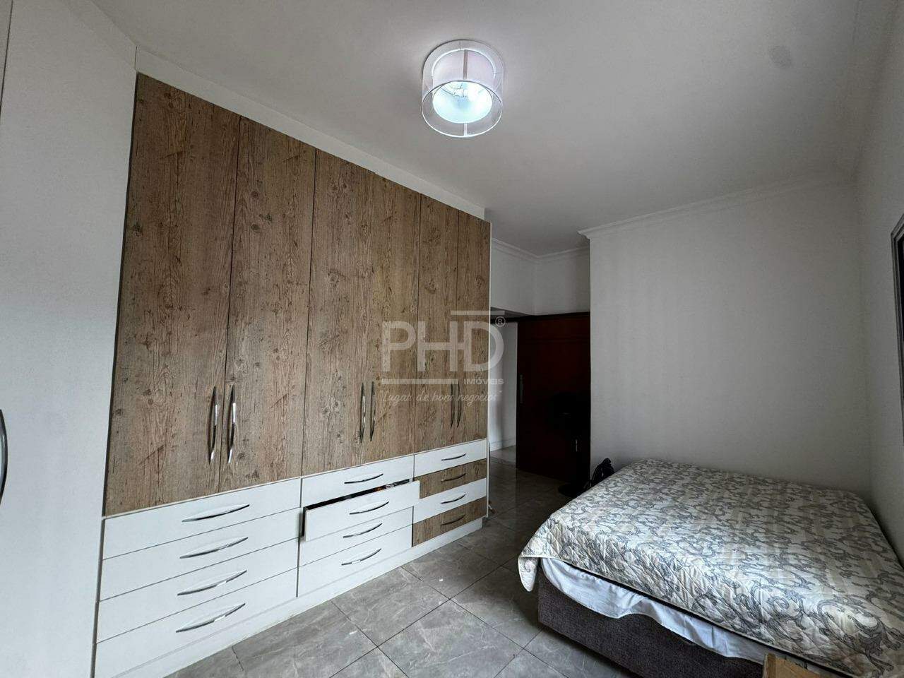 Casa, 3 quartos, 230 m² - Foto 11
