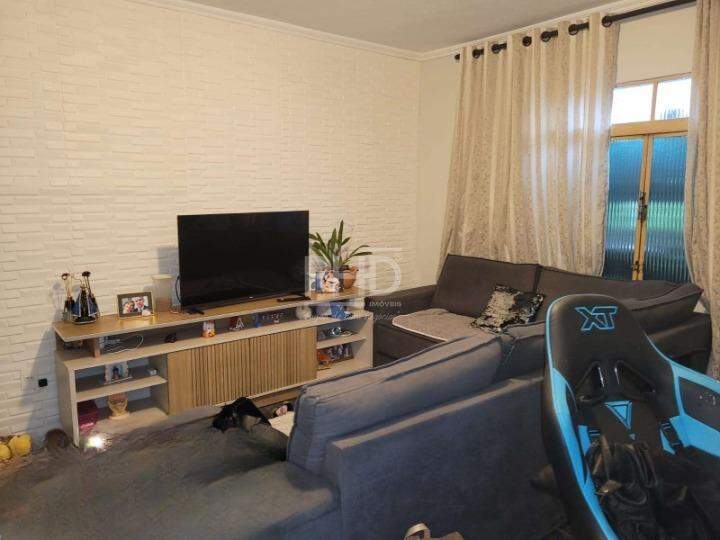 Casa, 3 quartos, 223 m² - Foto 4